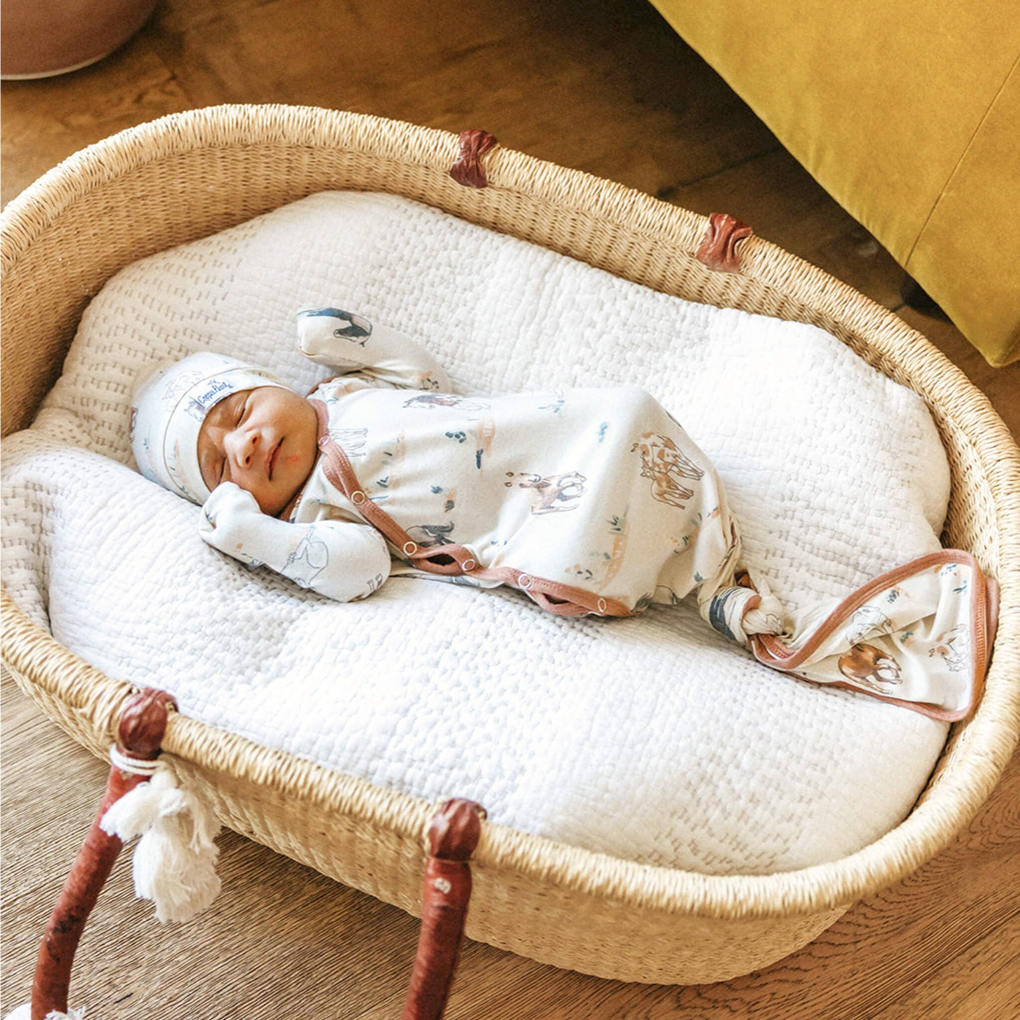 Newborn Knotted Gown - Montana