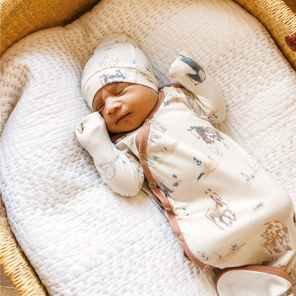 Newborn Knotted Gown - Montana