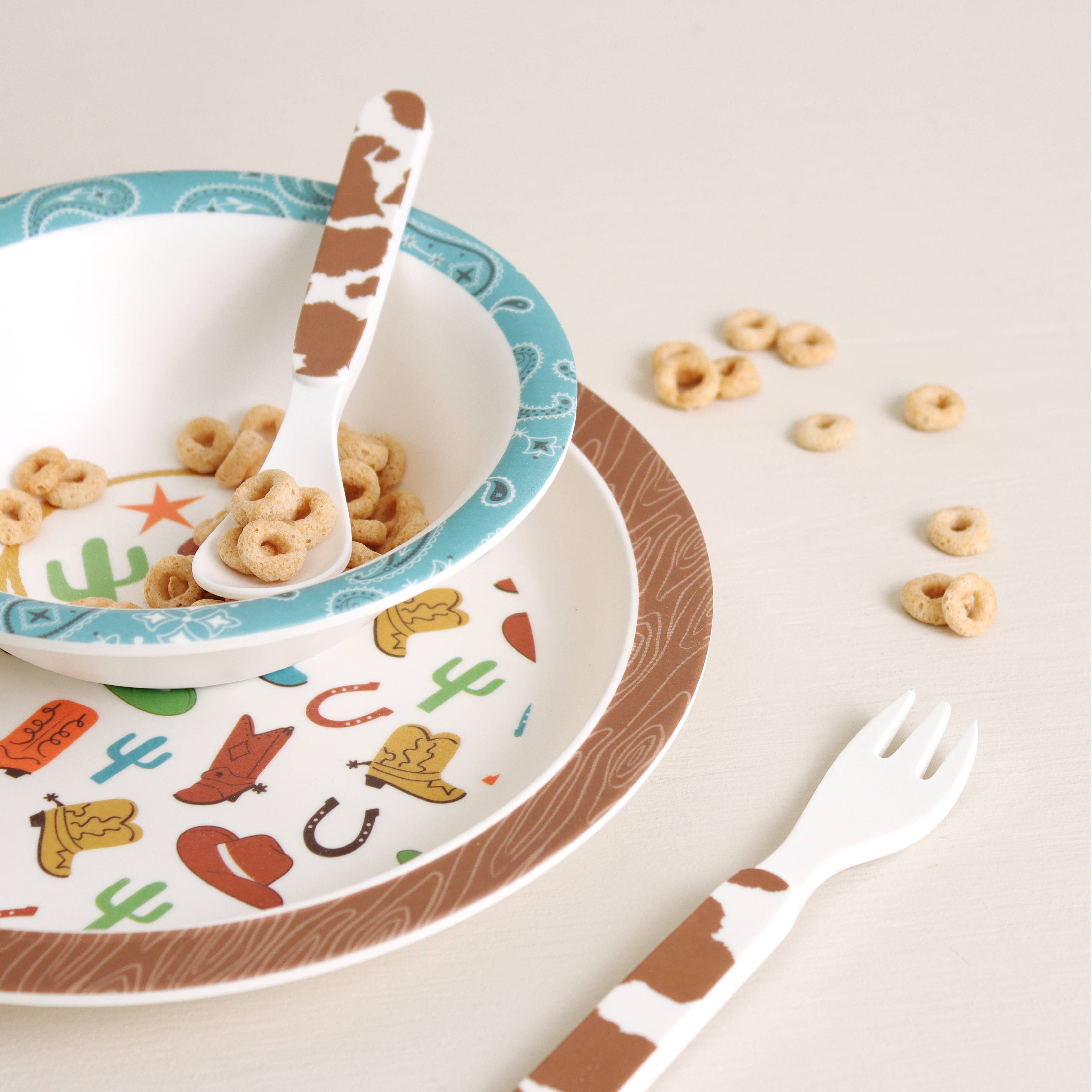 *NEW* Itzy Bistro™ - 4 piece dining set
