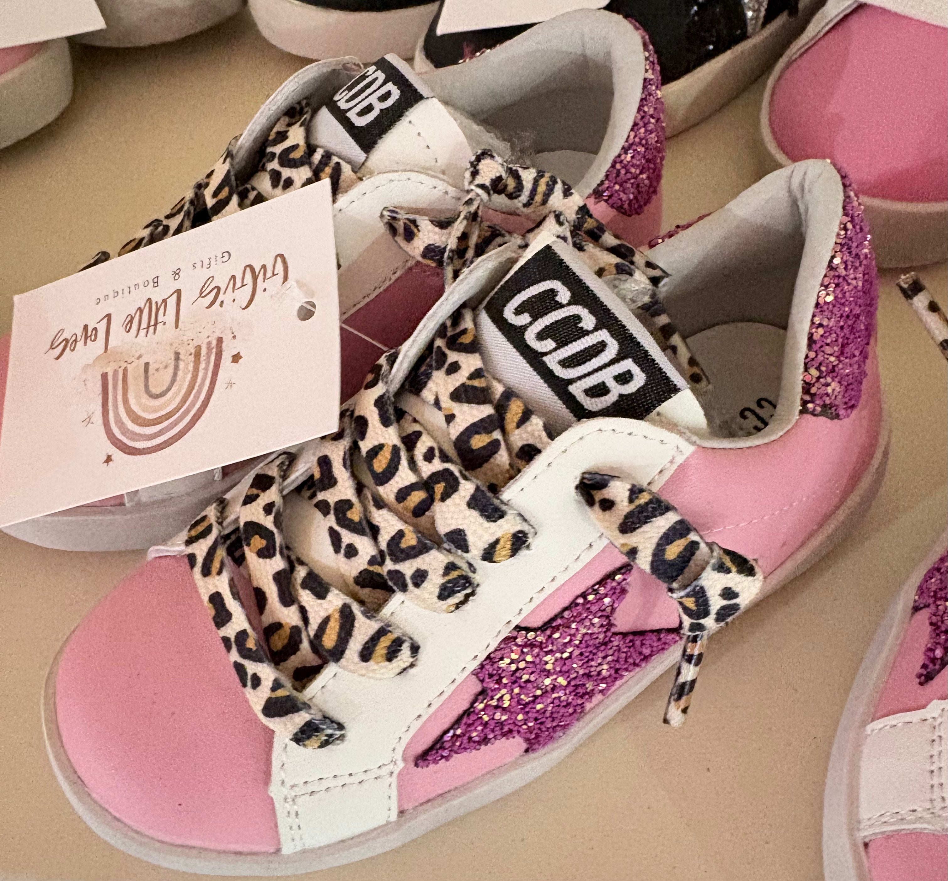 Pink on Pink Star w/Cheetah Laces